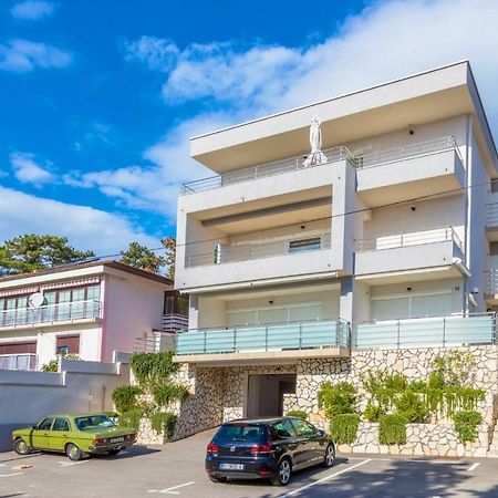 Melanie Apartamento Crikvenica Exterior foto
