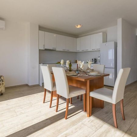 Melanie Apartamento Crikvenica Exterior foto