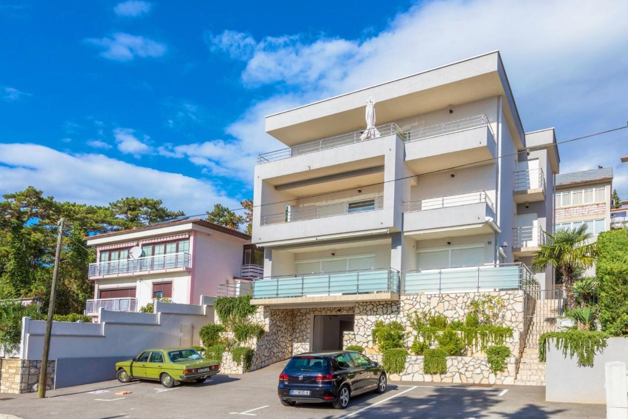 Melanie Apartamento Crikvenica Exterior foto