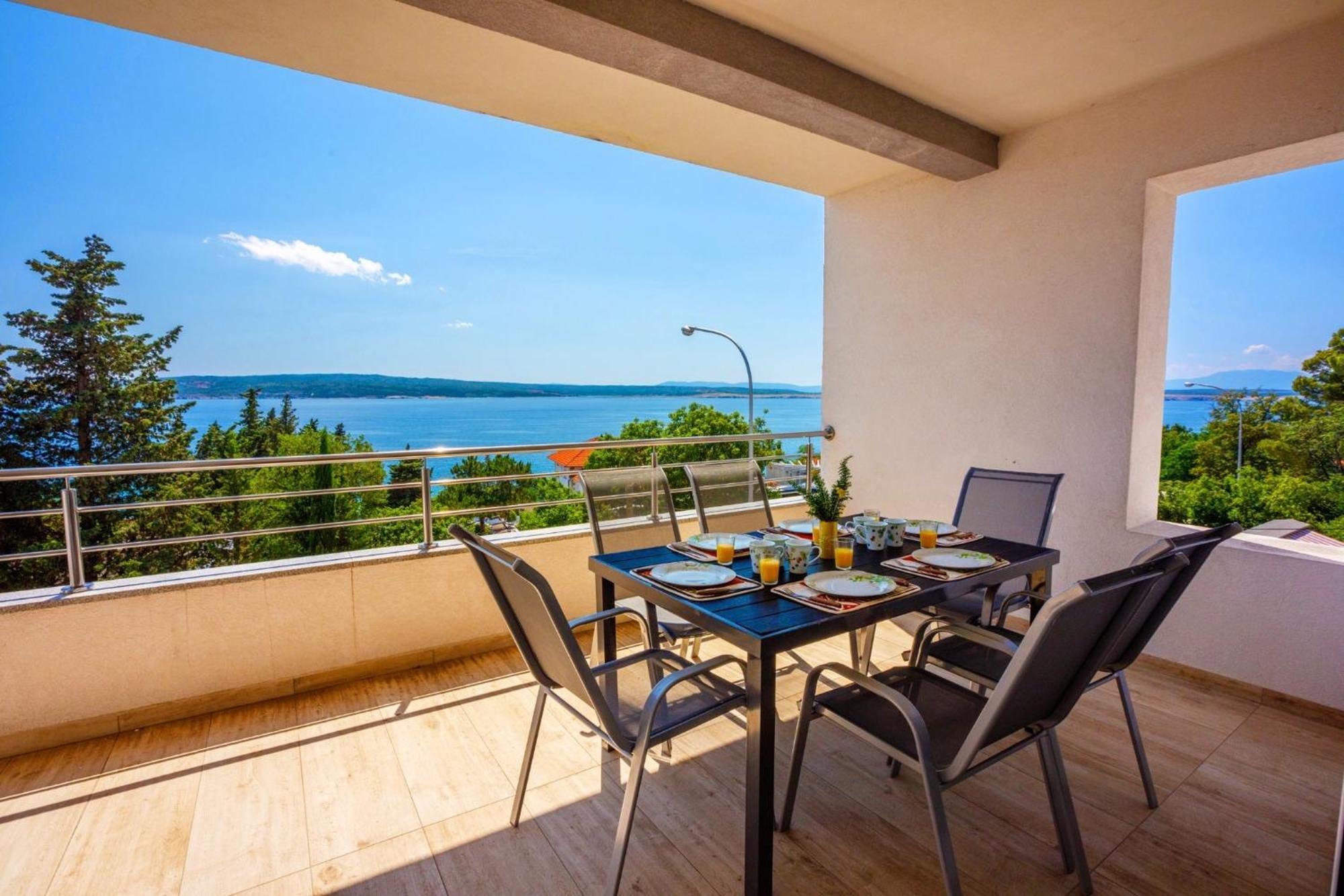 Melanie Apartamento Crikvenica Exterior foto